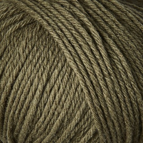 Knitting for Olive Heavy Merino Dusty Olive Detail
