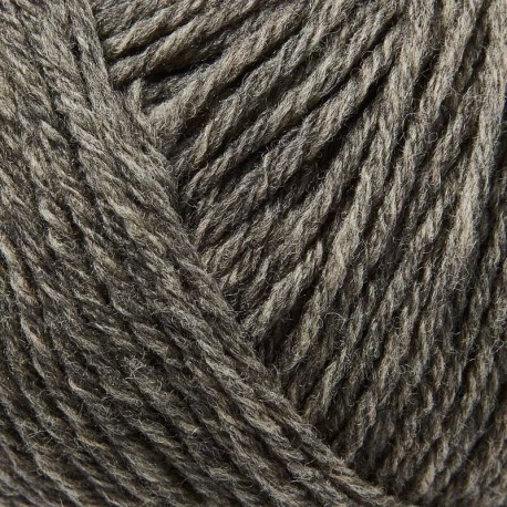 Knitting for Olive Heavy Merino Dusty Moose Detail