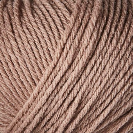 Knitting for Olive Heavy Merino Rose Clay Detail