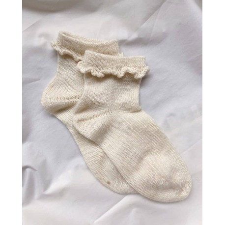 PetiteKnit - Ruffle Socks [Wollpaket]