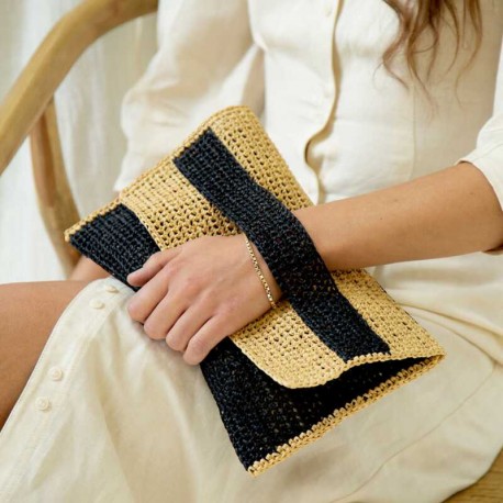 Wool and the Gang Shallow Clutch Bag Häkelset