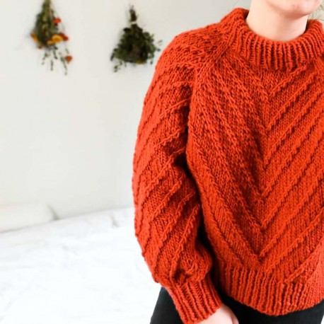 Rust Knitwear Lines Sweater