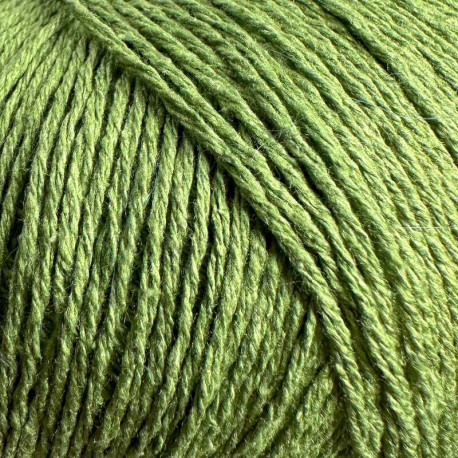 Knitting for Olive Pure Silk Pea Shoots Detail