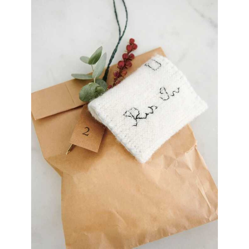 Sandnes Tema 77 6 Christmas Letter Strickset