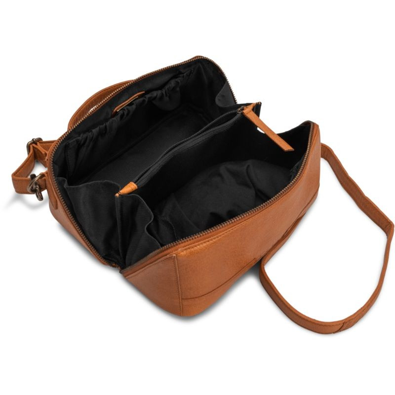 muud Cleo Crossbody
