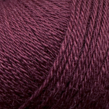 Knitting for Olive Compatible Cashmere Bordeaux Detail