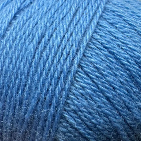 Knitting for Olive Compatible Cashmere Poppy Blue Detail