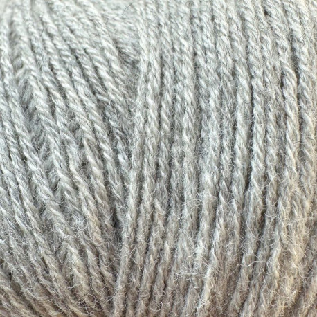 Knitting for Olive Merino Morning Haze Detail