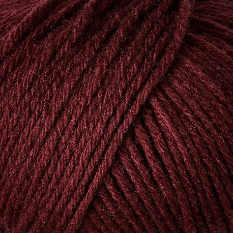 Knitting for Olive Heavy Merino Bordeaux Detail