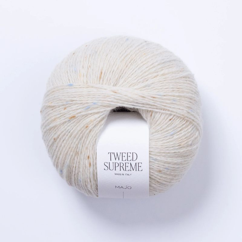 Majo Tweed Supreme Ivory Detail