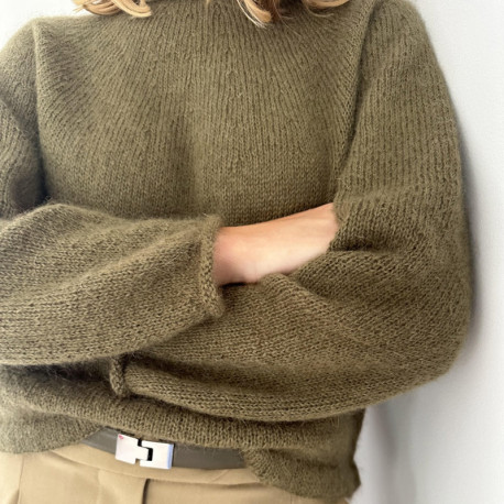 Le Knit Plain Yoke Blouse