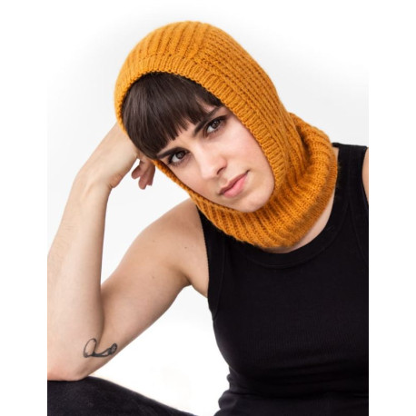 Kaos Yarn Kudos Hood Englisch Strickset