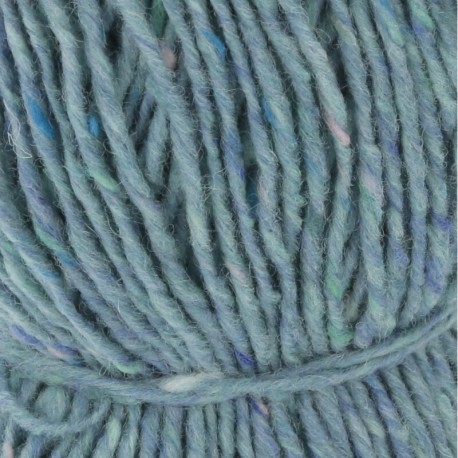 Lang Yarns Donegal Tweed + Reseda 0073 Detail