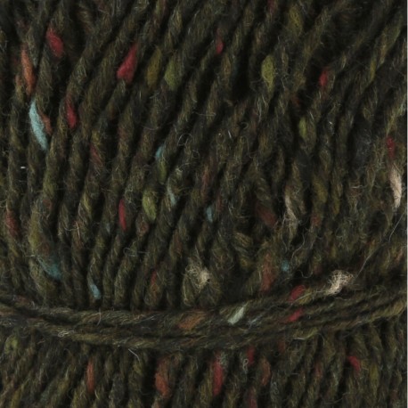 Lang Yarns Donegal Tweed + Olive 0098 Detail