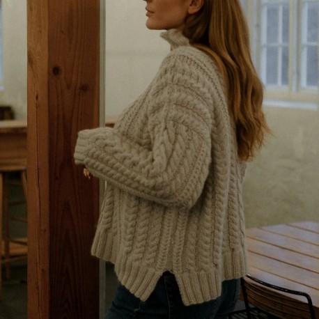 Chunky Cable Sweater Knitting for Olive Strickset