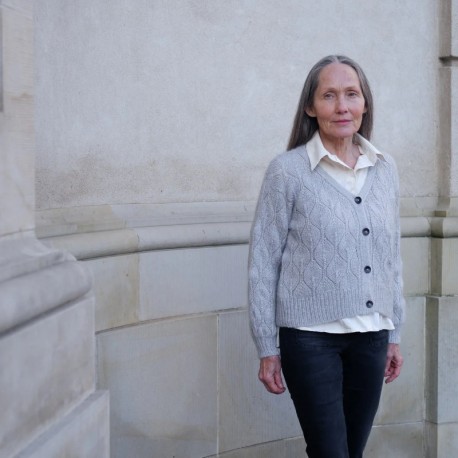 Knitting for Olive Olive Cardigan V-Neck Strickset