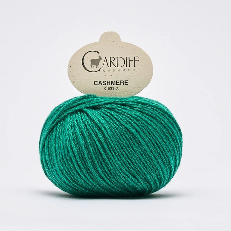 Cardiff Cashmere Classic Swatch 724