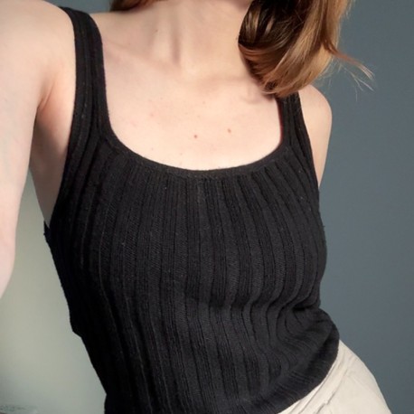 Garnogslikt Square Neck Camisole Wollpaket