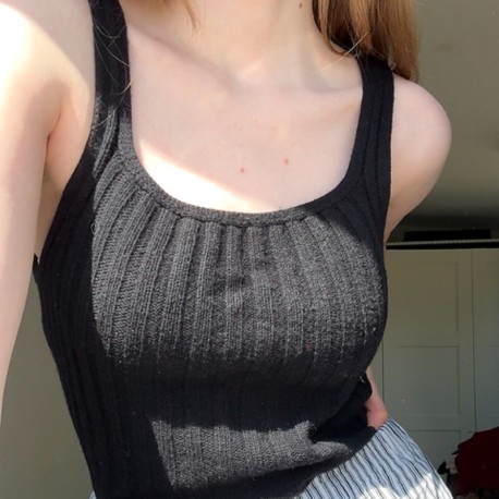 Garnogslikt Square Neck Camisole Wollpaket
