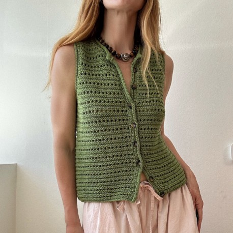 My Favourite Things Knitwear Vest No 10