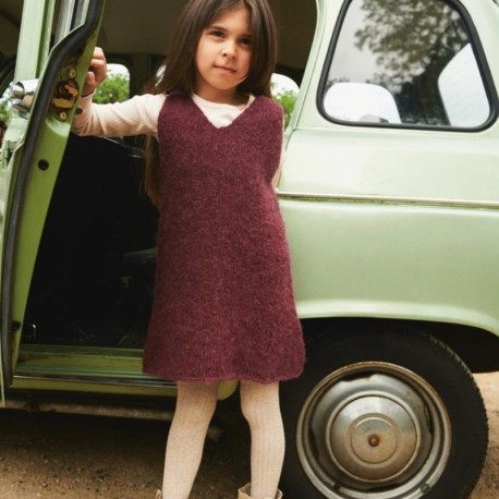 Sandnes 2506 1 Meadow Dress Junior Strickset