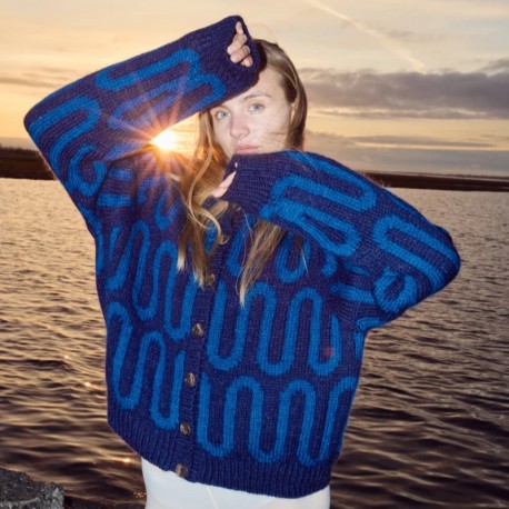 Spektakelstrik Wave Cardi Englisch Wollpaket
