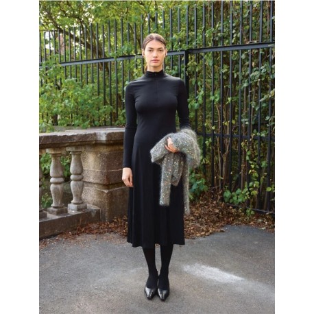 Sandnes 25-6 - Rookie Sweater Paljett Edition