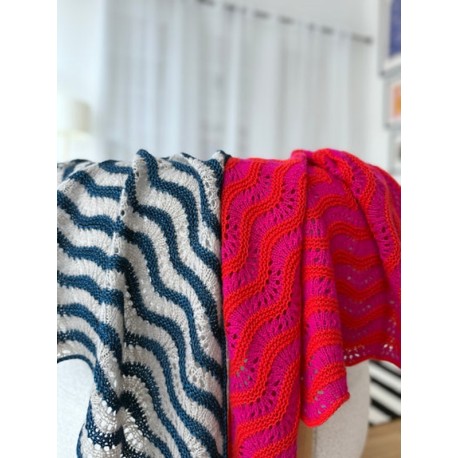 Kolibri by Johanna Jean Scarf Wollpaket