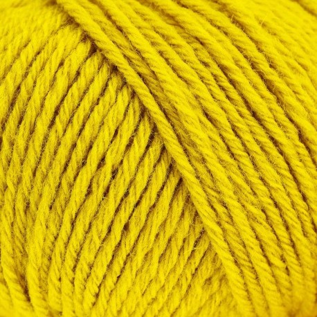 Knitting for Olive Heavy Merino Umami Yellow Detail