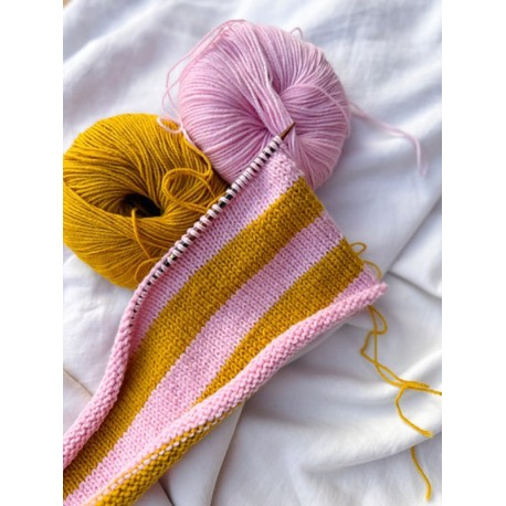 Kolibri by Johanna Hilma Cardigan Wollpaket