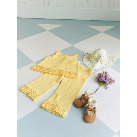 Sandnes 2603 7a Rosette Top Baby Strickset