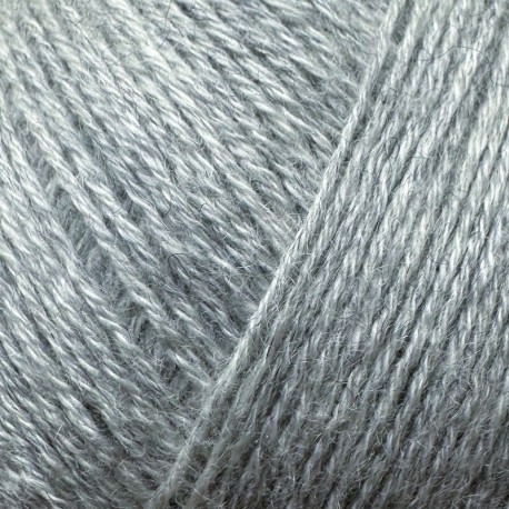 Knitting for Olive Compatible Cashmere Morning Haze Detail