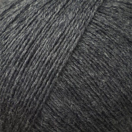 Knitting for Olive Compatible Cashmere Slate Gray Detail