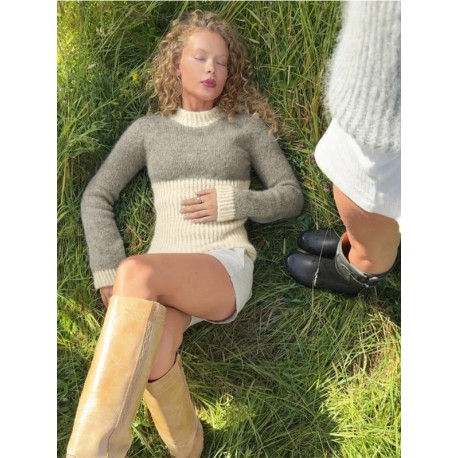 Sandnes 25-5a Vollan Sweater Anne Marie Edition Strickset