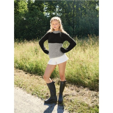 Sandnes 25-5a Vollan Sweater Anne Marie Edition Strickset
