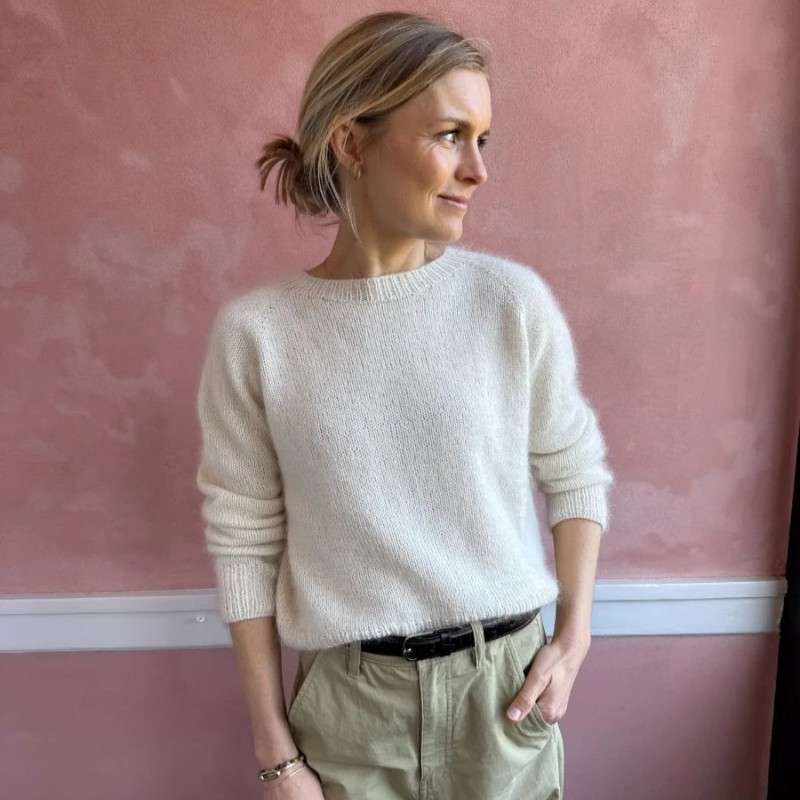 Petite Knit No Frills Sweater Wollpaket