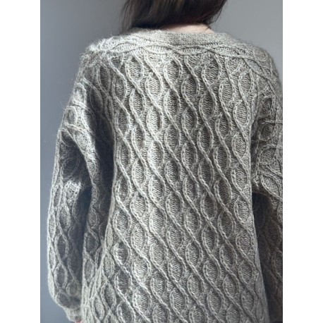 Knitonomy The Saco V-Neck Cardigan Englisch Wollpaket