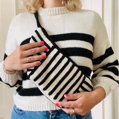 Kolibri by Johanna Lars Crossbody Bag Wollpaket