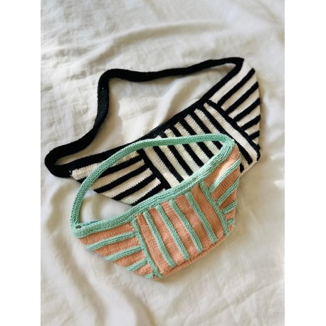 Kolibri by Johanna Lars Crossbody Bag Wollpaket