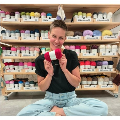 NAMASTITCH: Yoga and Knitting Event am 31. Oktober 2026 in Jona