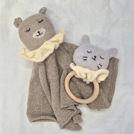 Wolle 7 Cuddly Bear/Bunny Rattle Strickset