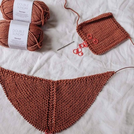 Rust Knitwear Rusty Bandana Strickanleitung und Wolle