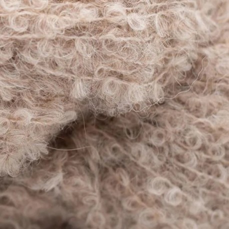 Kremke Alpaka Bouclé - Hellcamel 0028 Detail
