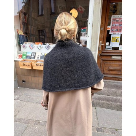 Petite Knit - Ivy Cape Wollpaket