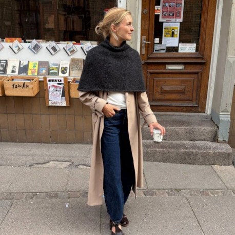 Petite Knit - Ivy Cape Wollpaket